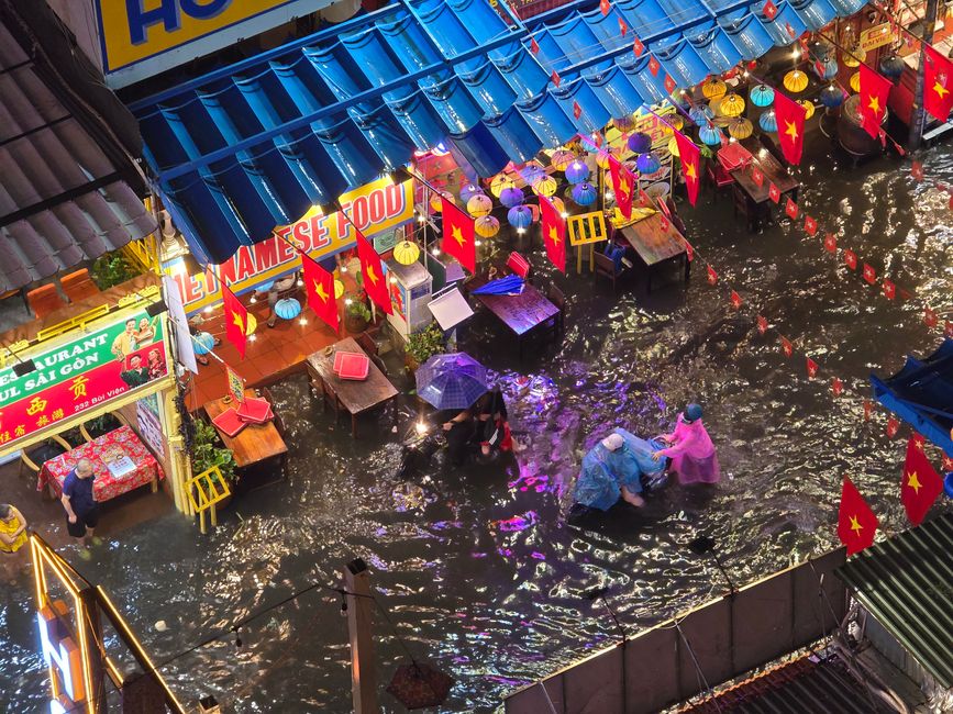 Good-bye, Cambodia - Good Morning, Vietnam!