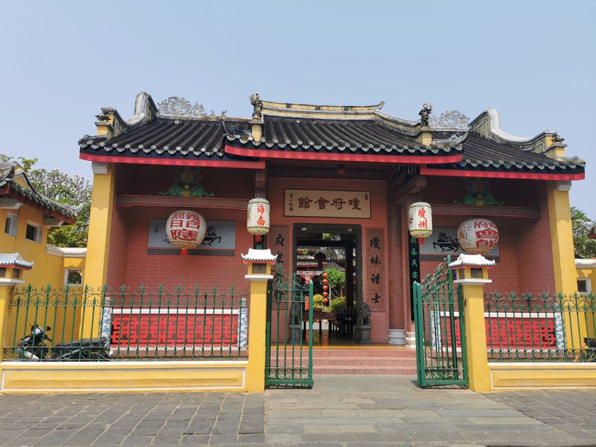 In esplorazione e shopping a Hoi An
