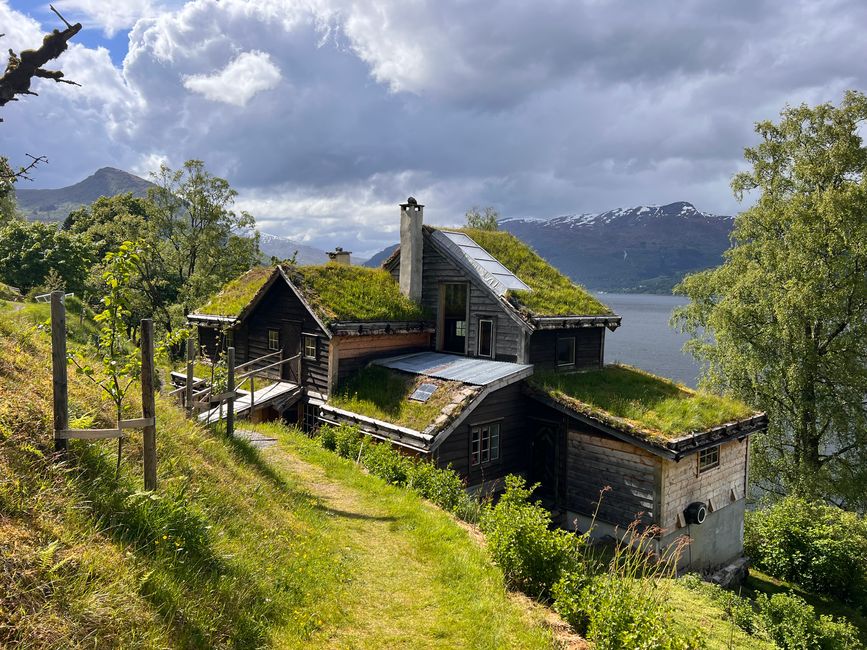  Astruptunet