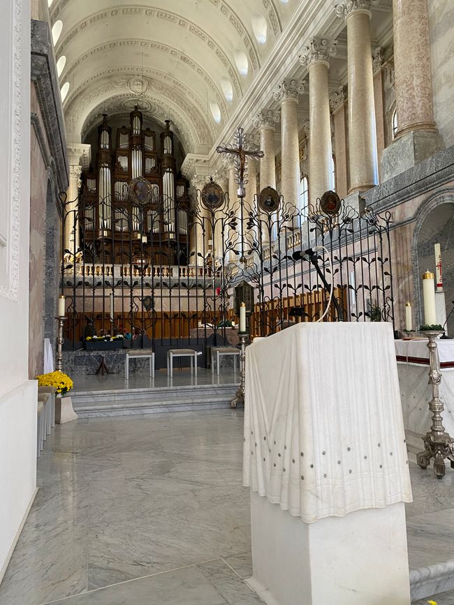 Auch der Altar war sehenswert
