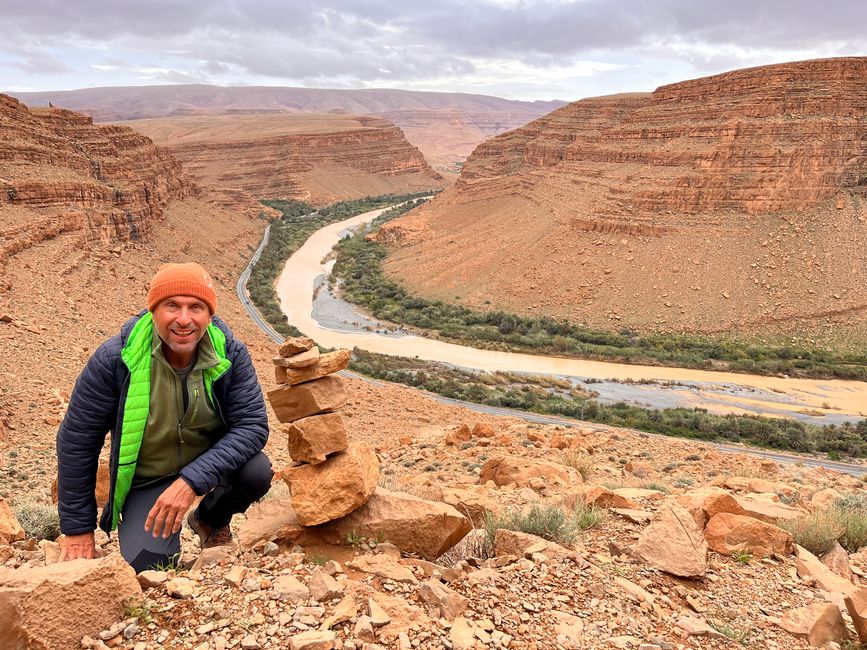 The next day - just the two of us entirely alone on a climbing tour above the Ziz River