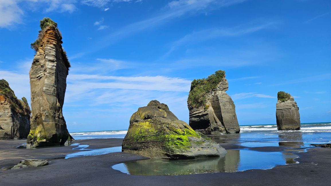 Three Sisters and the Elefant Rock