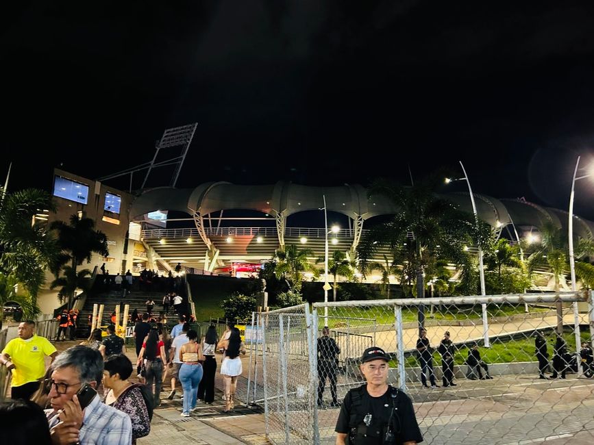 Salsa Festival im Stadion 🏟️