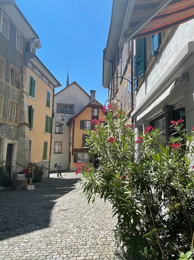 Gorges de la Thielle et vieille ville de Bienne