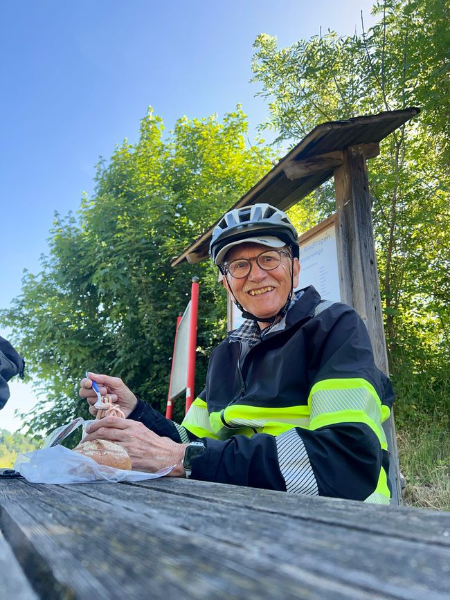23 nach Inzigkofen