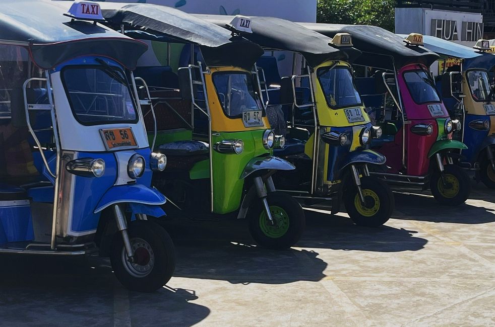 Tuk-Tuks in Hua Hin