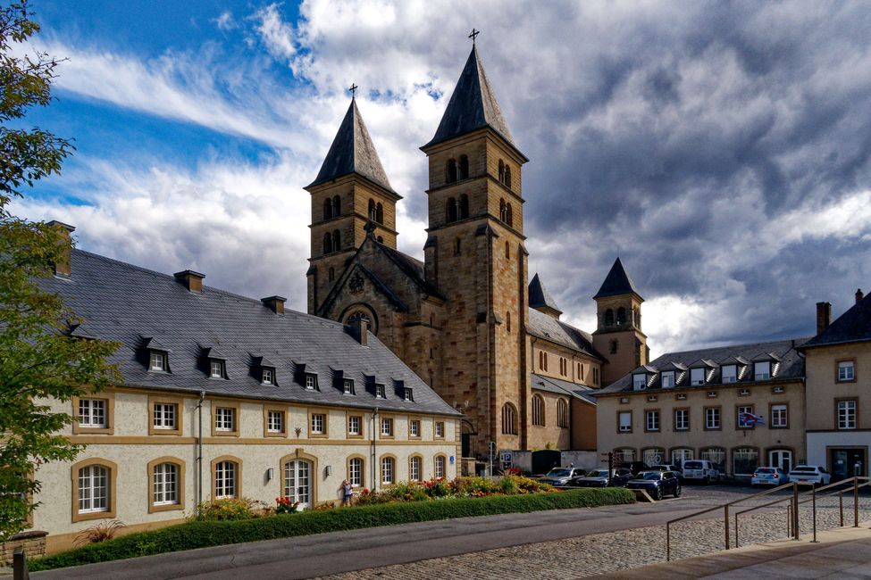 Willibrordbasilika von Westen