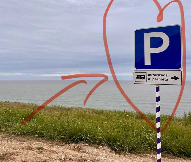 Praia Azul: Es gibt sie, die camperfreundlichen Gemeinden in Portugal!