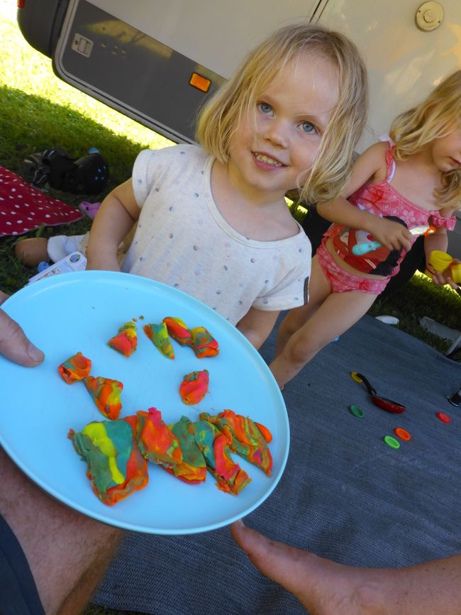 Heute bereiten die Kinder das Abendessen 