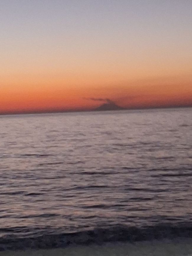 Abendrot mit aktiven Stromboli 