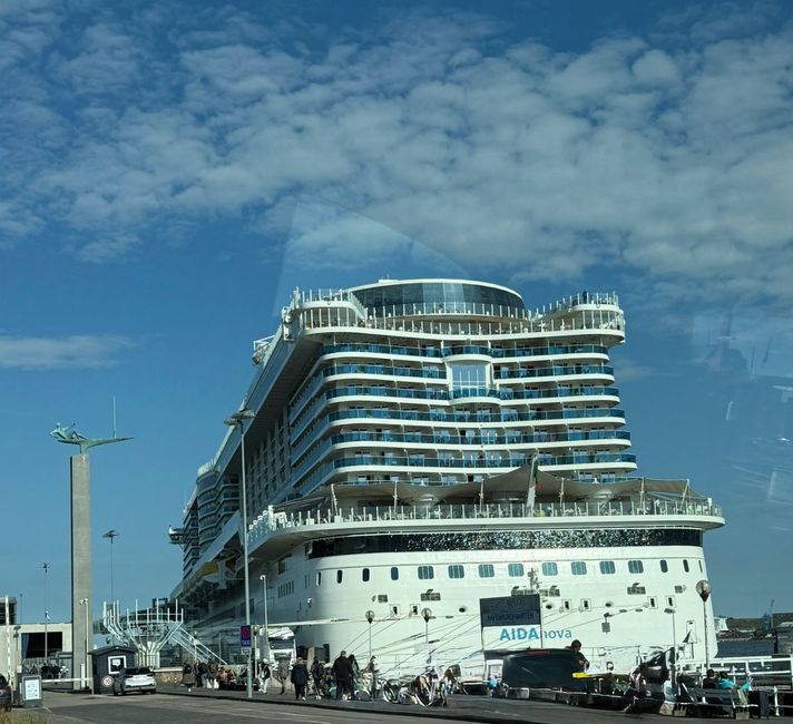 #1/6 - AIDAnova - Ankommen und Entdecken