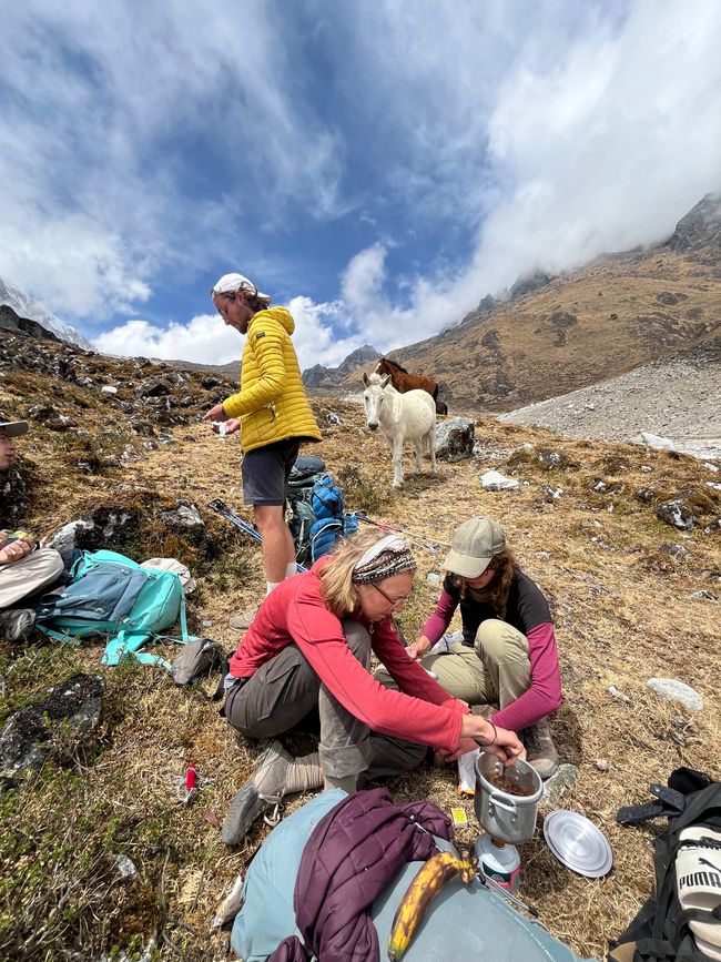 Vista al valle desde el paso Salkantay