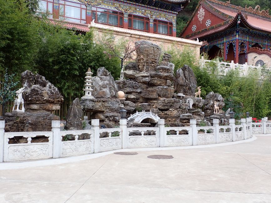 Escursione nei dintorni di Tianshui
Mai Ji Shan/Complesso Tempio dei Buddisti, Tempio di Fuxi
