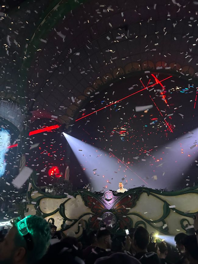 MainStage