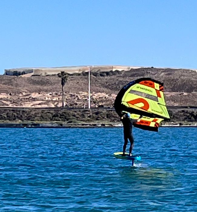 Programa de contrastes - Playa Honda cerca del aeropuerto
