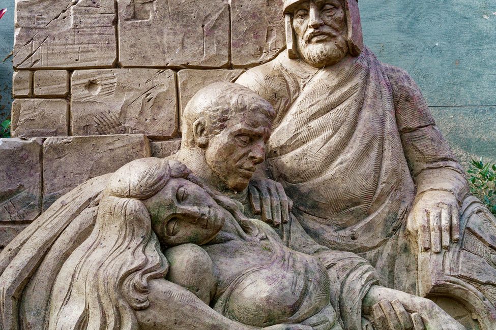 Kunst, Kitsch und Kommerz – Sandskulpturen in Garderen