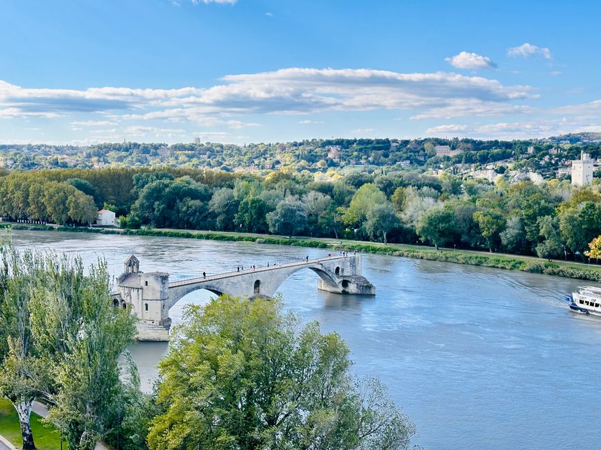 Rhône und Pont d‘Avignon