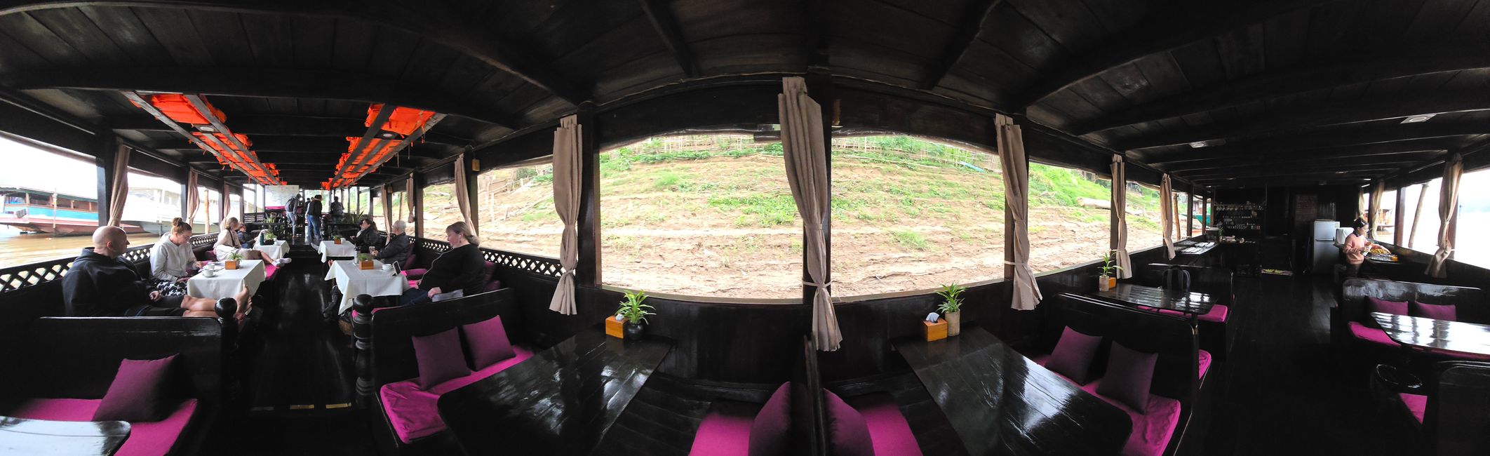 Auf dem Mekong von Luang Prabang nach Ban Houayxay