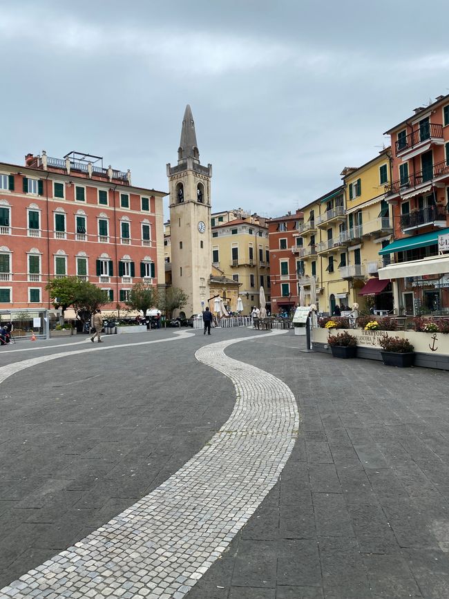 Piazza G Garibaldi