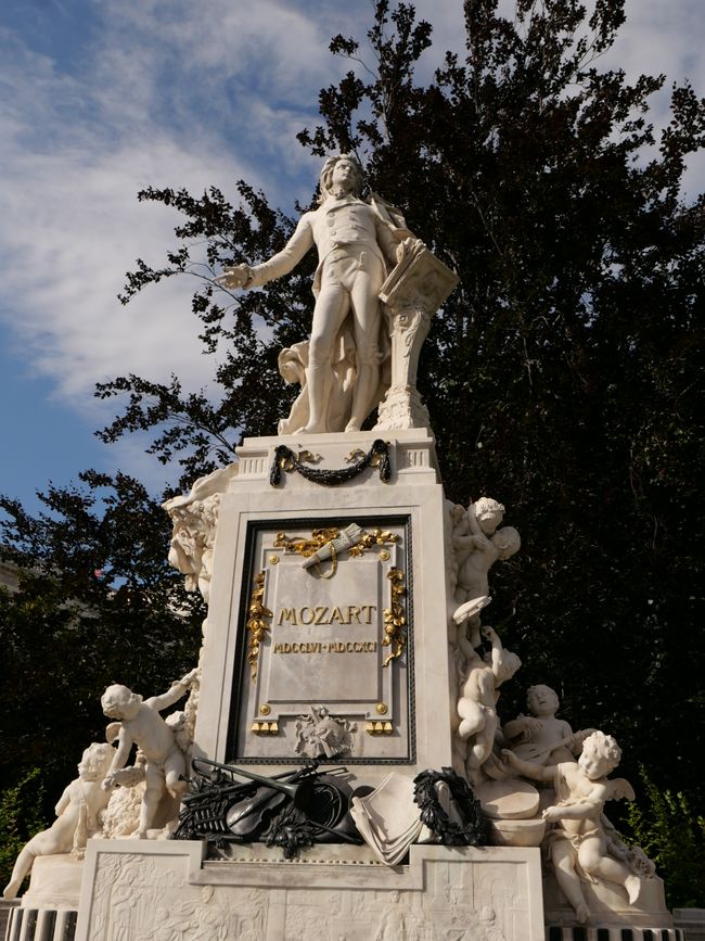 Mozart-Denkmal 
