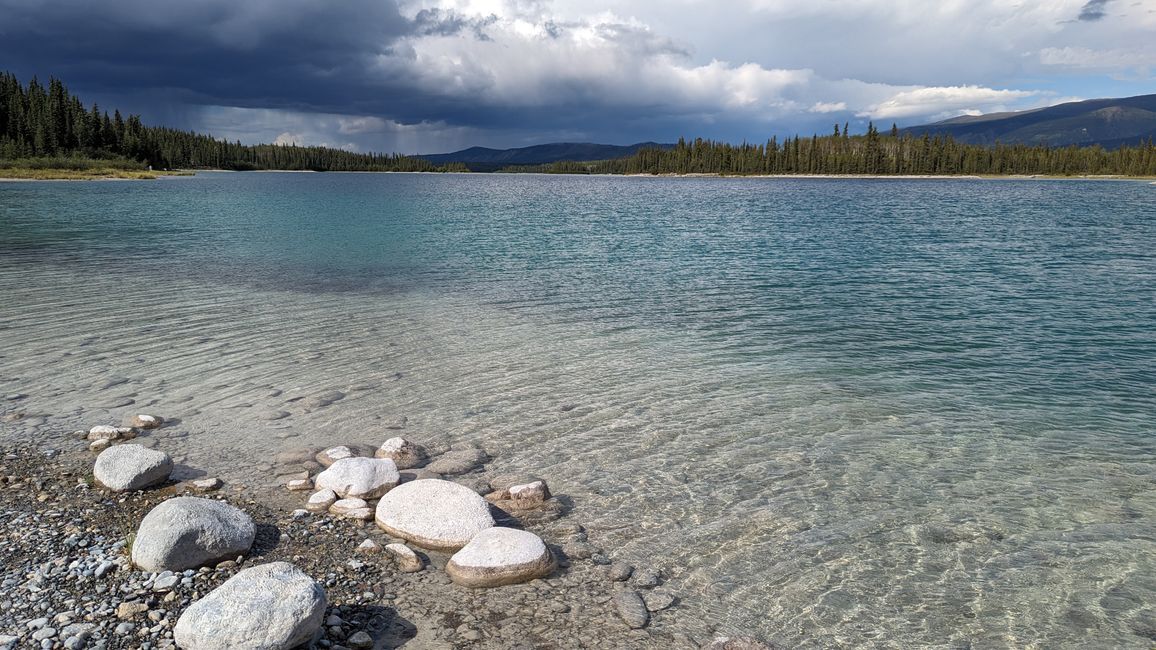 Boya Lake Campground