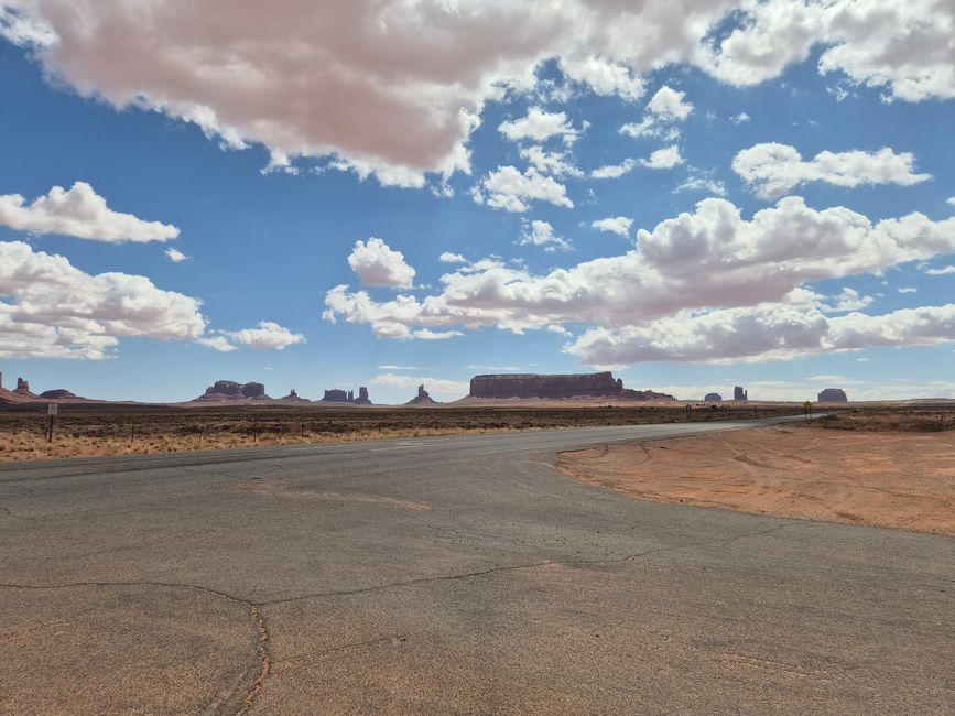 Chemin vers le Monument Valley