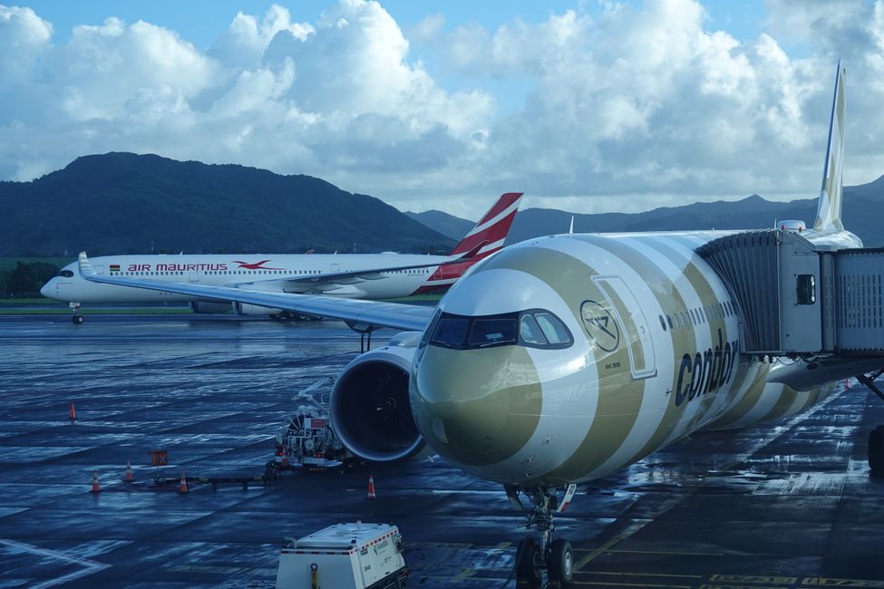 Mauritius Airport 2