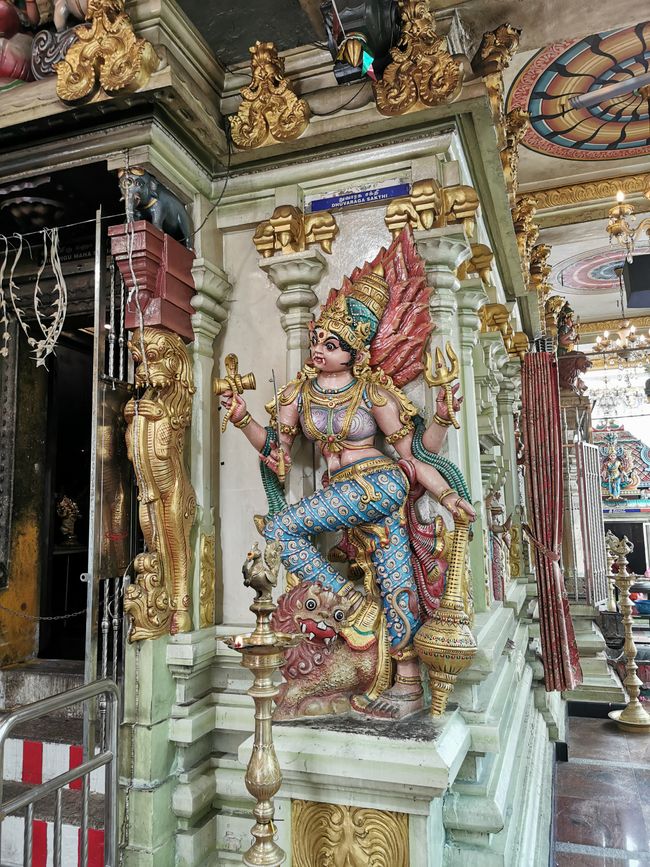 Viaggio verso l'isola di Penang e visite turistiche a Georgetown