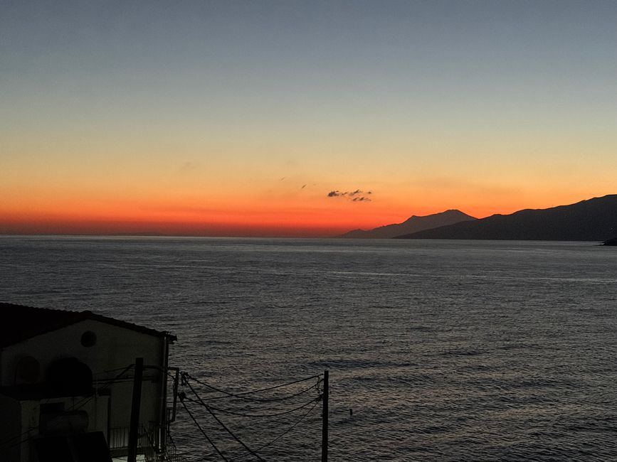 Sonnenaufgang von meinem Balkon aus gesehen