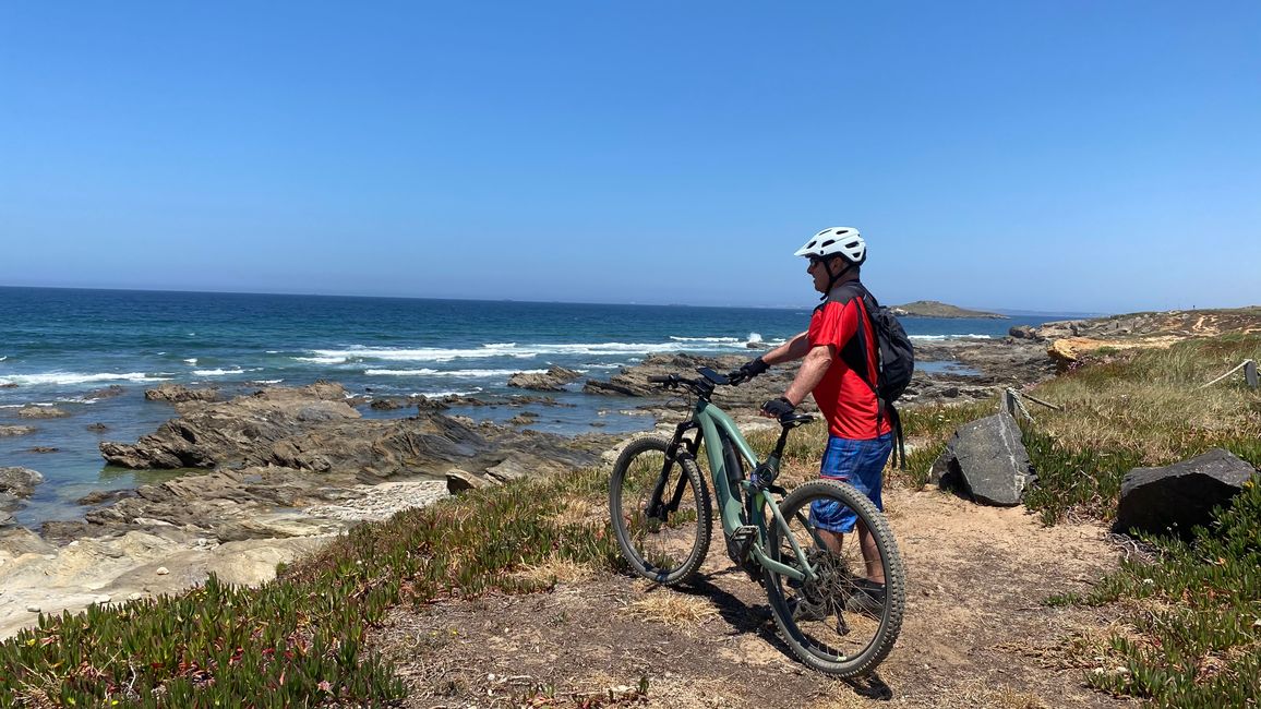 Fishermen's Trail 20 km along the coast 