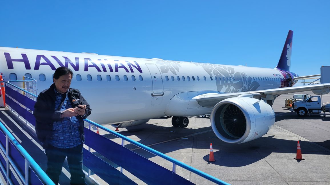 ... von Hawaiian Airlines ...