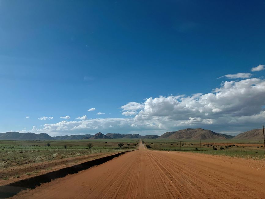 Il deserto namibiano - un mare di sabbia
