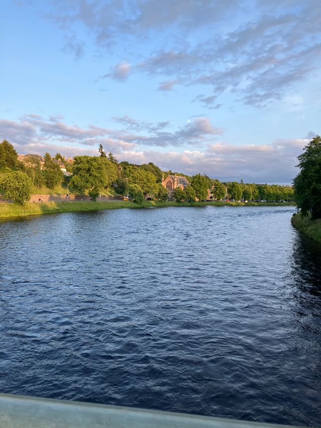 Am Ufer des Ness