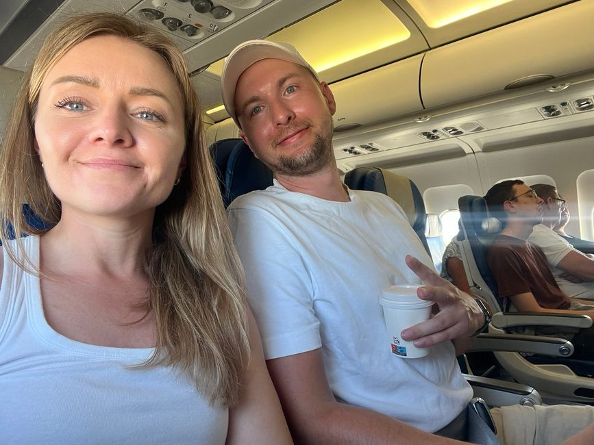 airplane selfie