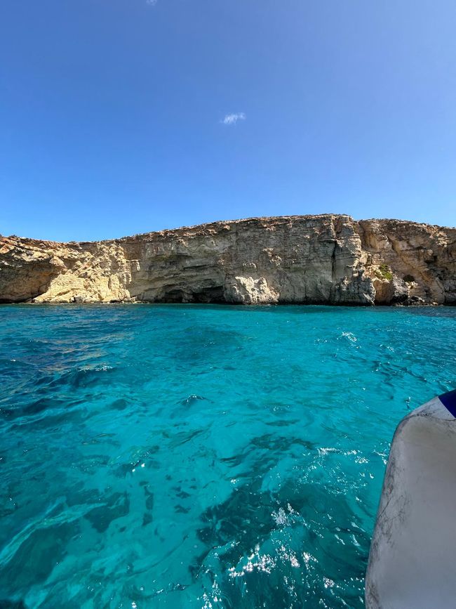 Laguna Azul, Comino