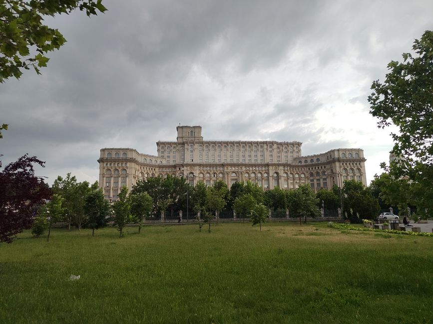 Barfuß durch Bukarest