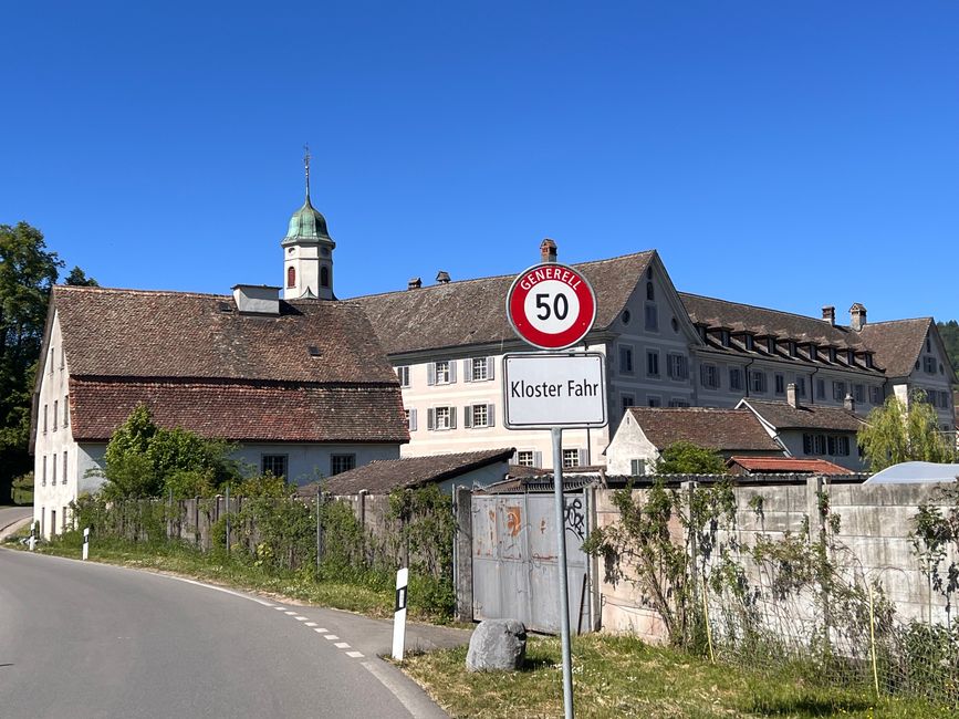 01 nach Zürich