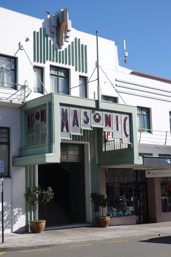 Von Rotorua zur Art Deco City ....