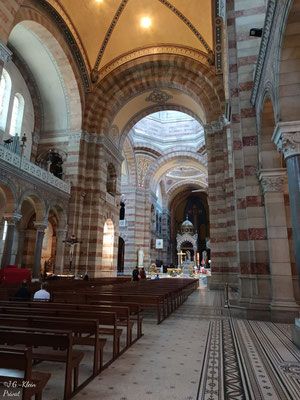 Marseille 
Hop on Hop off und zu Fuß