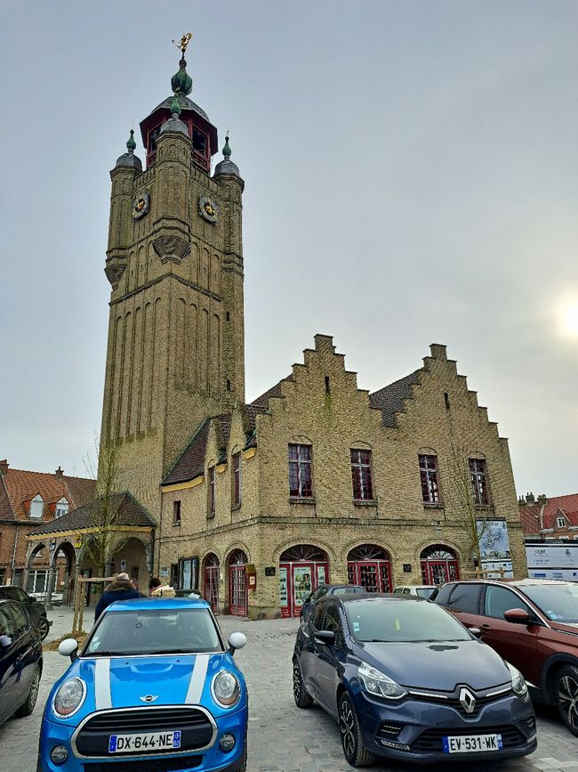 Berühmter Glockenturm in Bergues