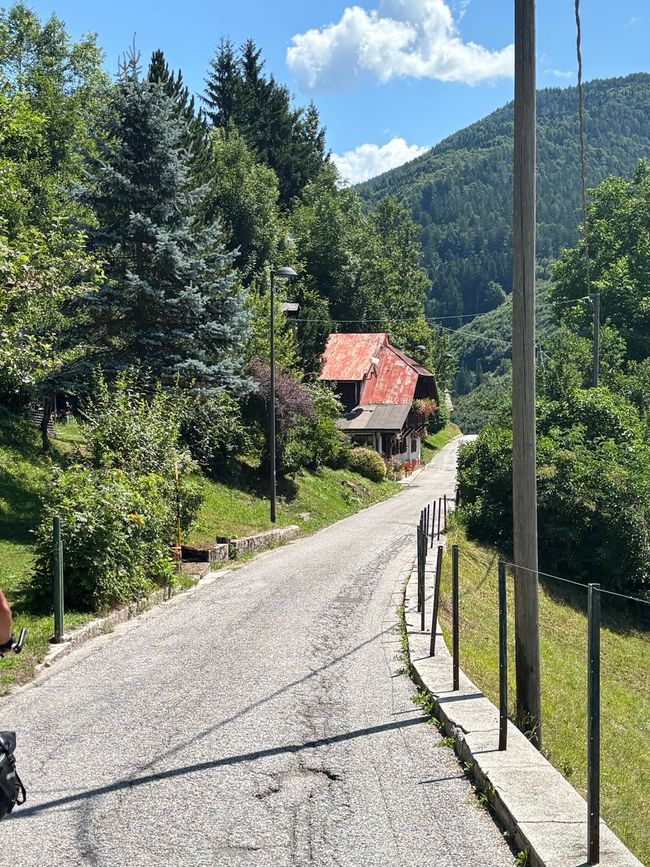 Tour attraverso tre paesi