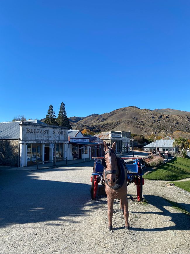 Wanaka - Cromwell - Clyde - Alexandra
