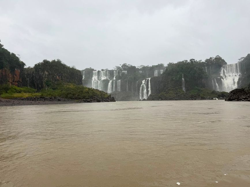 Arrivo alle cascate dell'Iguazú
