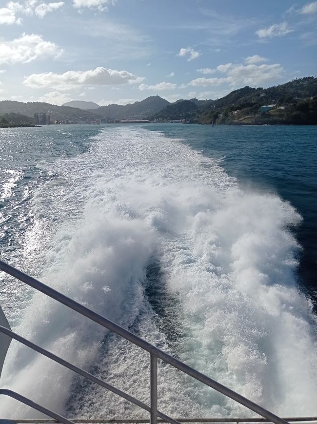 Schnellfähre nach Martinique