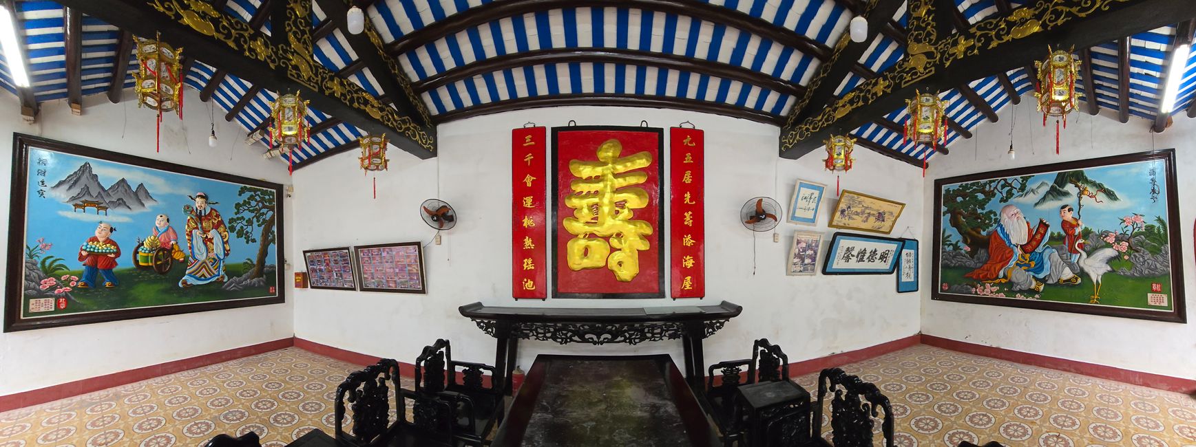 会安在雨中!诅咒还是祝福?