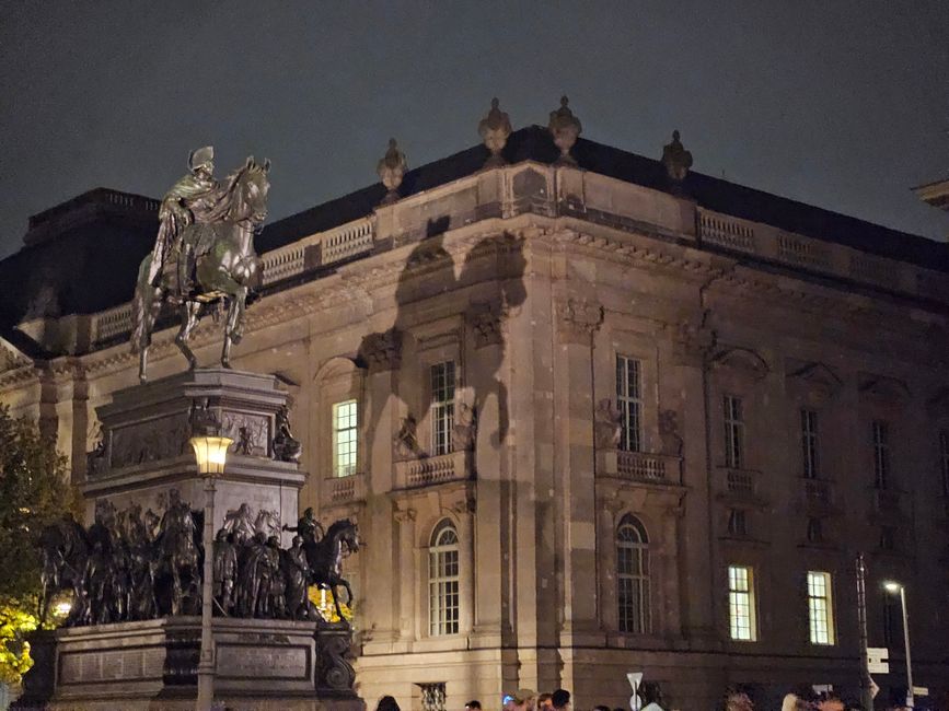 Reiterstandbild von Friedrich dem Großen mit Schatten