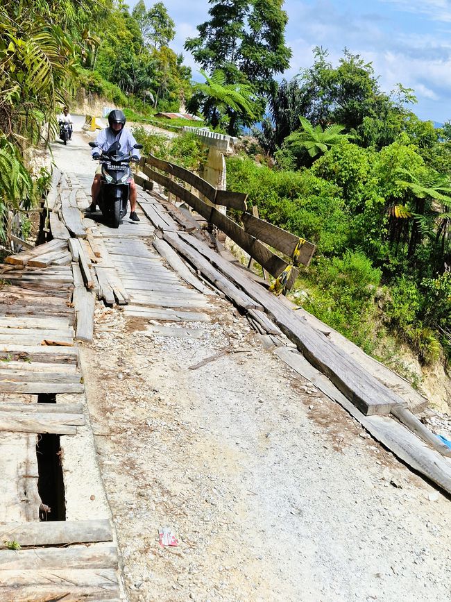 Horas, Danau Toba und ein Wiedersehen nach 34 Jahren
