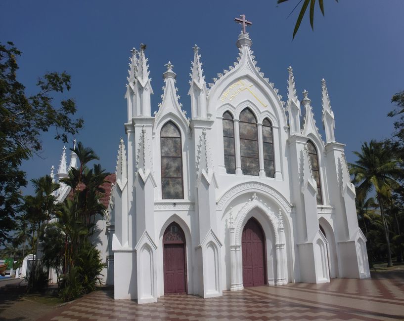 Cruz Milagres Church Kurishingal