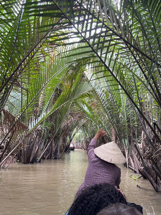 Tag 10 - Ho-Chi-Minh-City: Il Delta del Mekong e la speranza del sogno scintillante