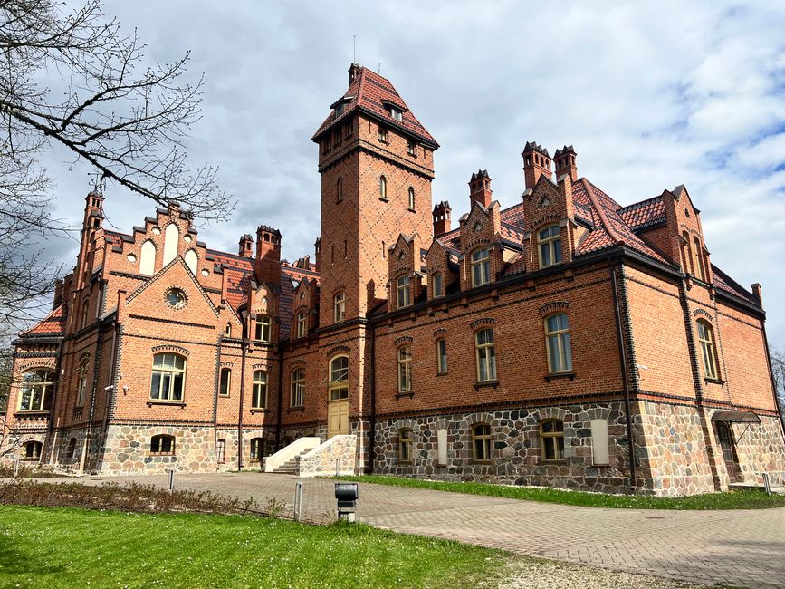 17 nach Tukums